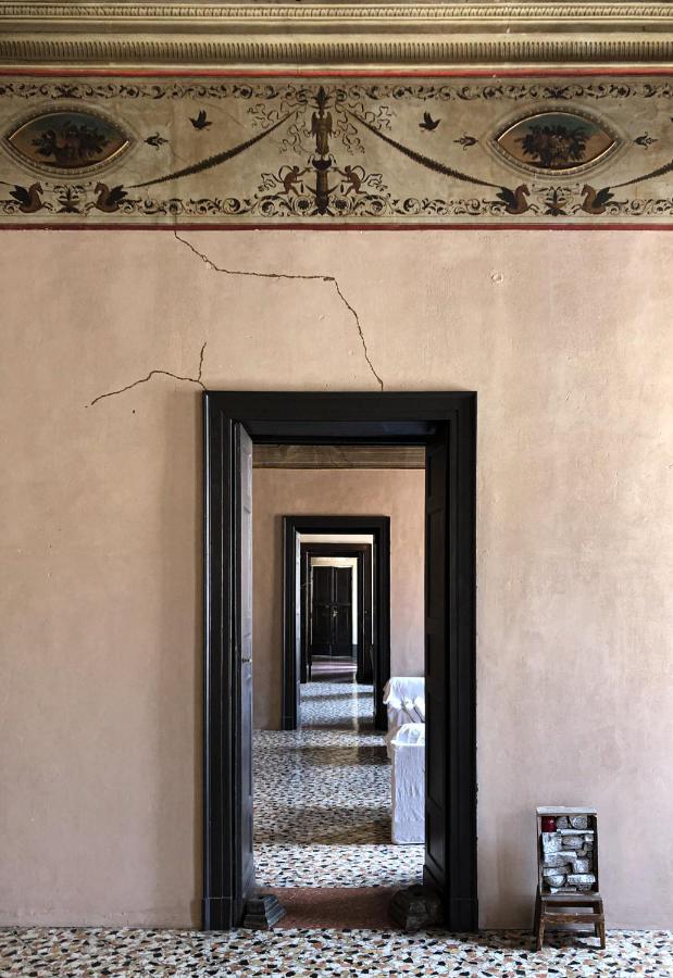 Apartamento Palazzo Del Settecento Rávena Exterior foto